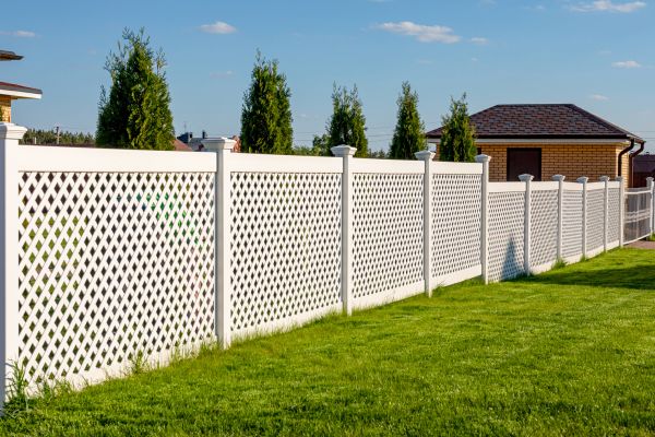 Vinyl Fence Repair in York