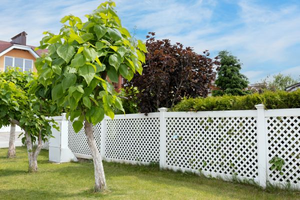 Vinyl Fence Service in York